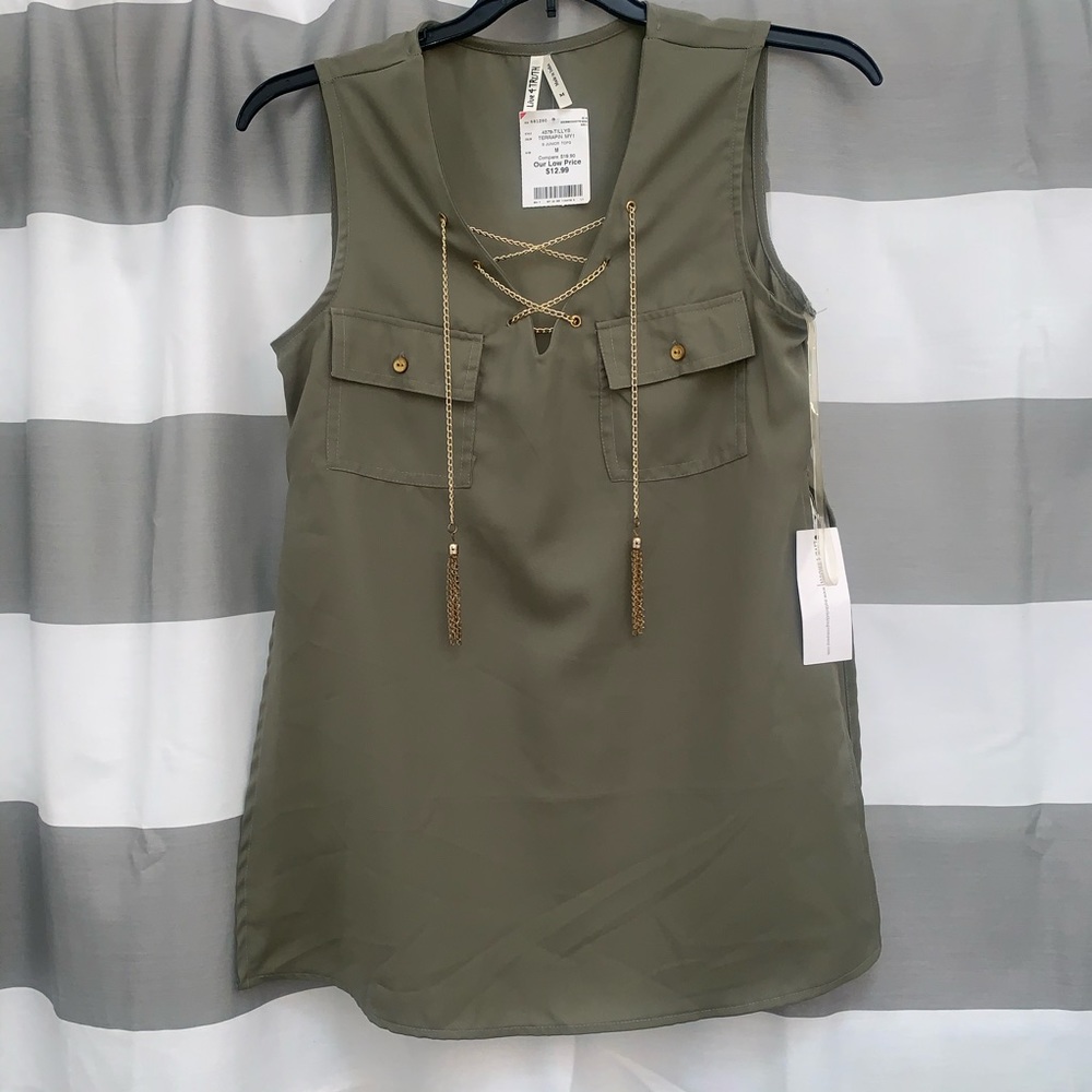 Green Sleeveless Top